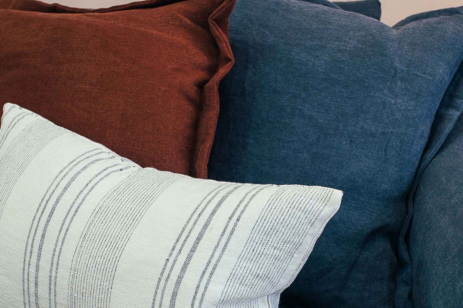 portfolio image25 Coastal Style Cushion Set